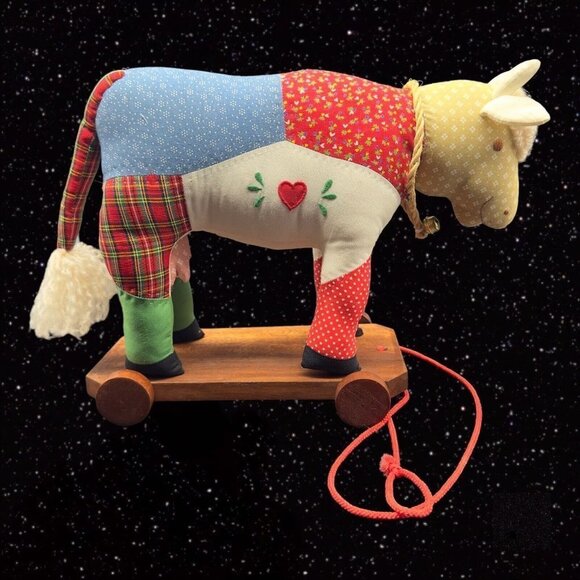 Vintage House of Hatten Pull Cow Figure Polyester And Cotton With Wooden Base - Picture 9 of 15
